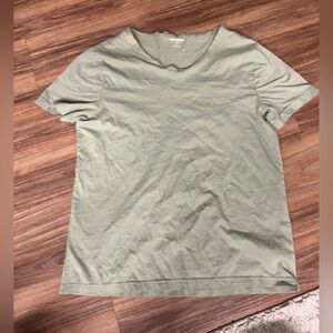 Old Navy Olive Green Tee Zombie Cut Out Open Back Off the Shoulder